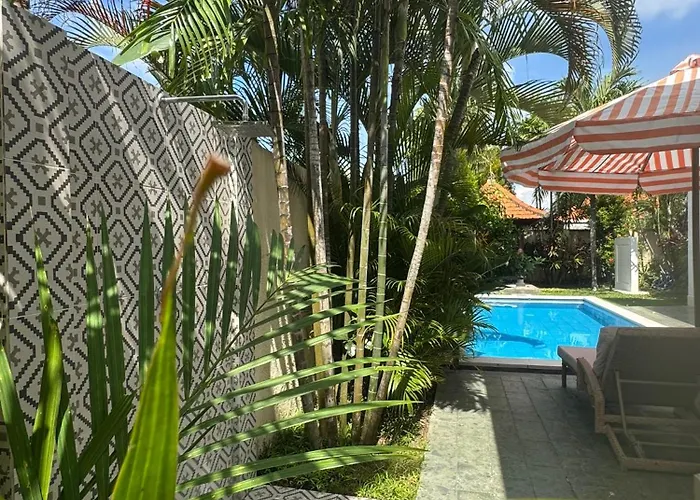 ゲストハウス Villa Canggu チャングー